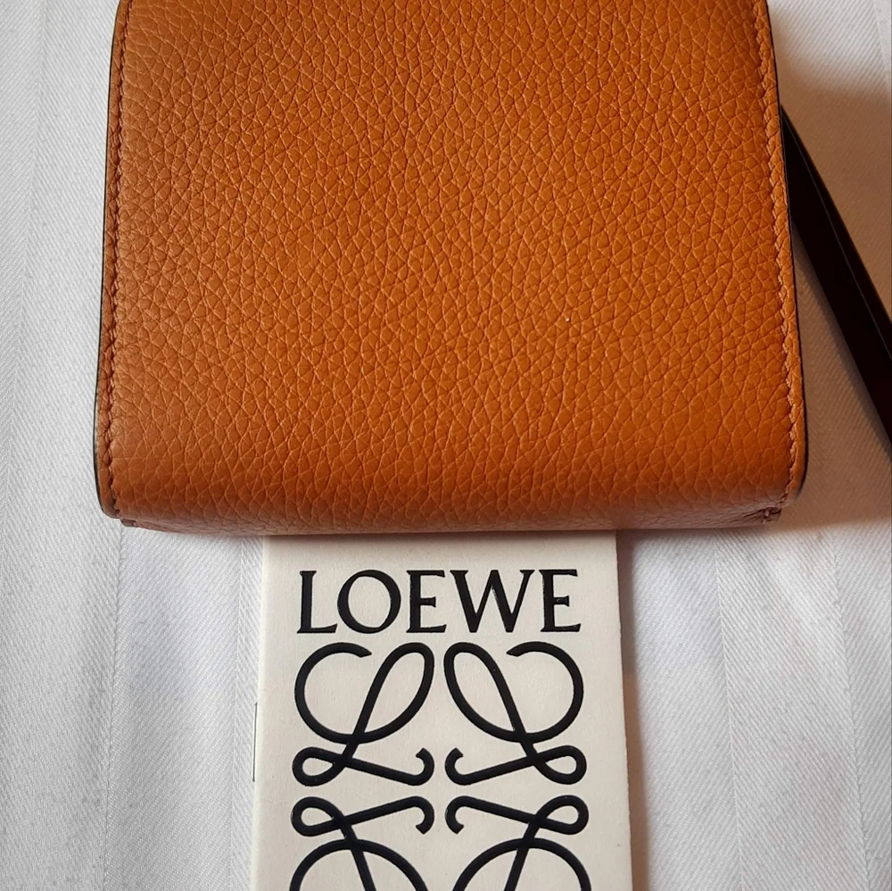 Brand new compact wallet - Picture 4 of 6